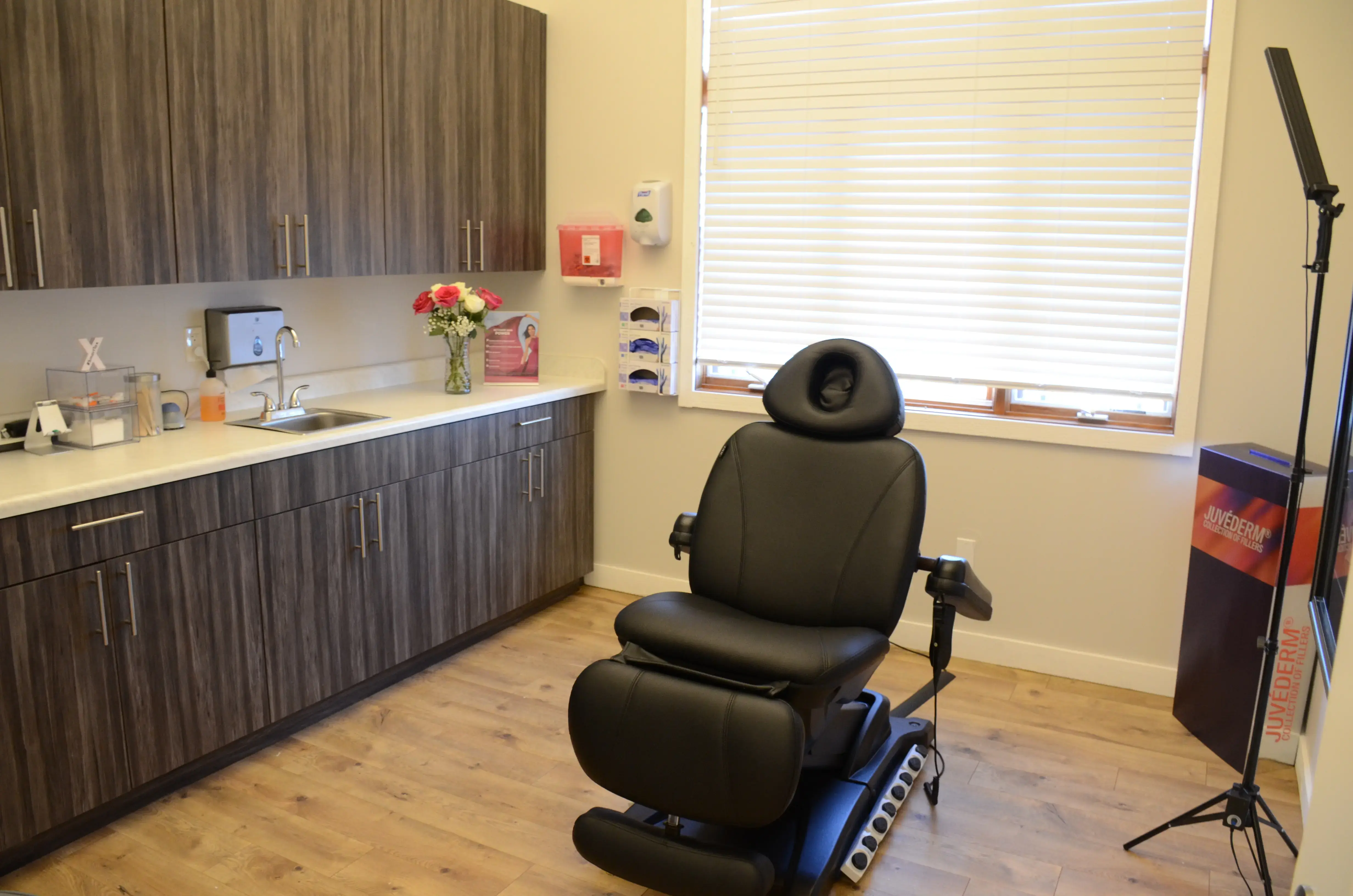 Regency Medical Spa and Hair Restoration Clinic photo 5