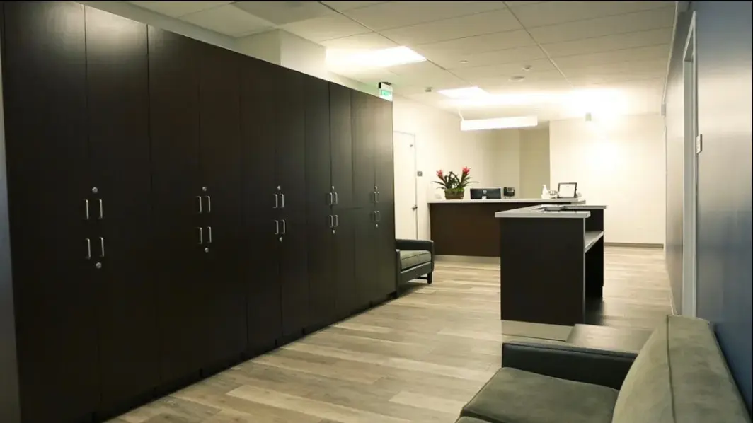 Robotic Hip and Knee Replacement LA: Dr. Farzin Kabaei photo 5