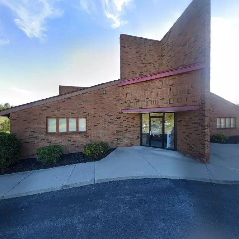 Saima Sadiq, MD photo 2