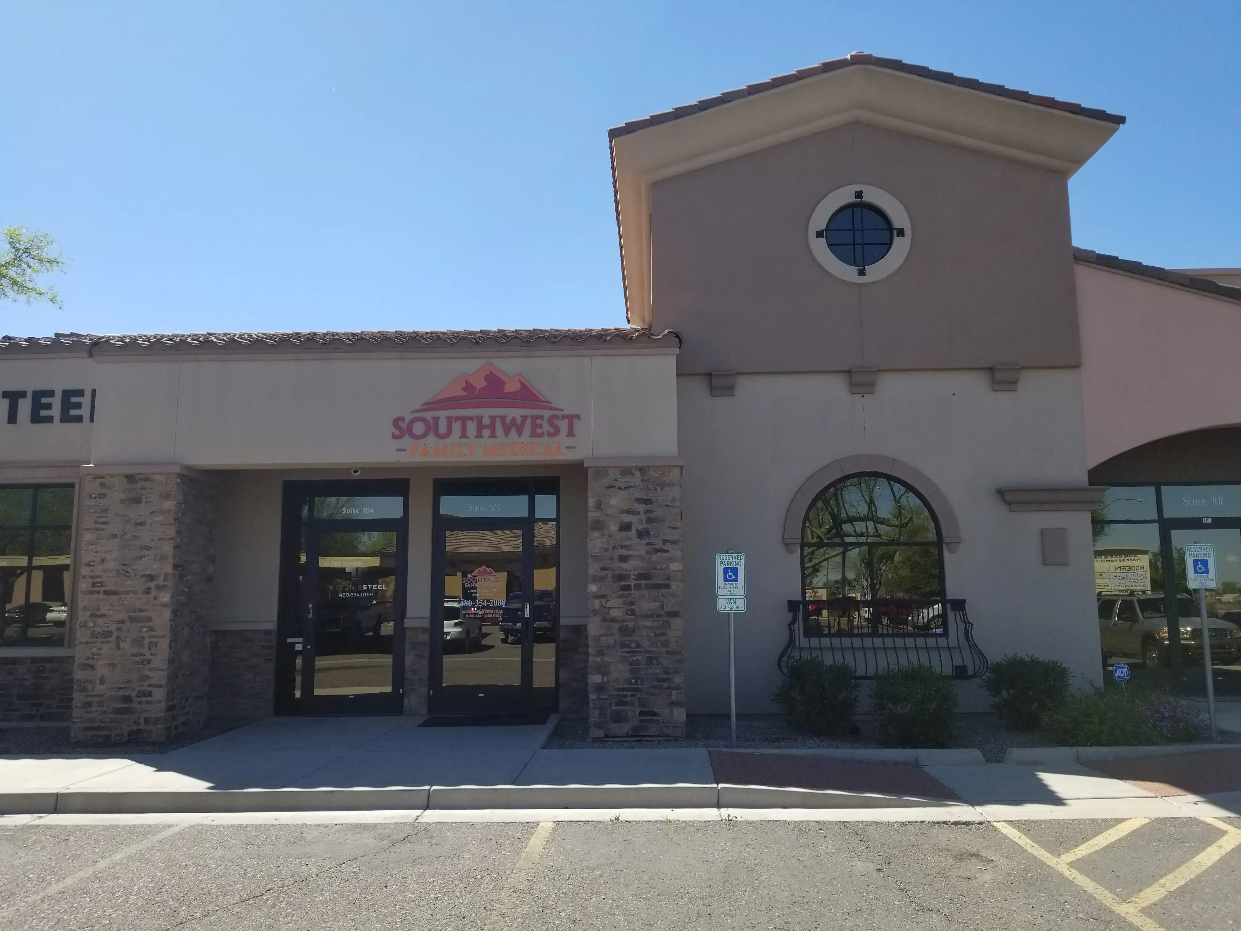 Southwest Spine & Rehab Chiropractic photo 3