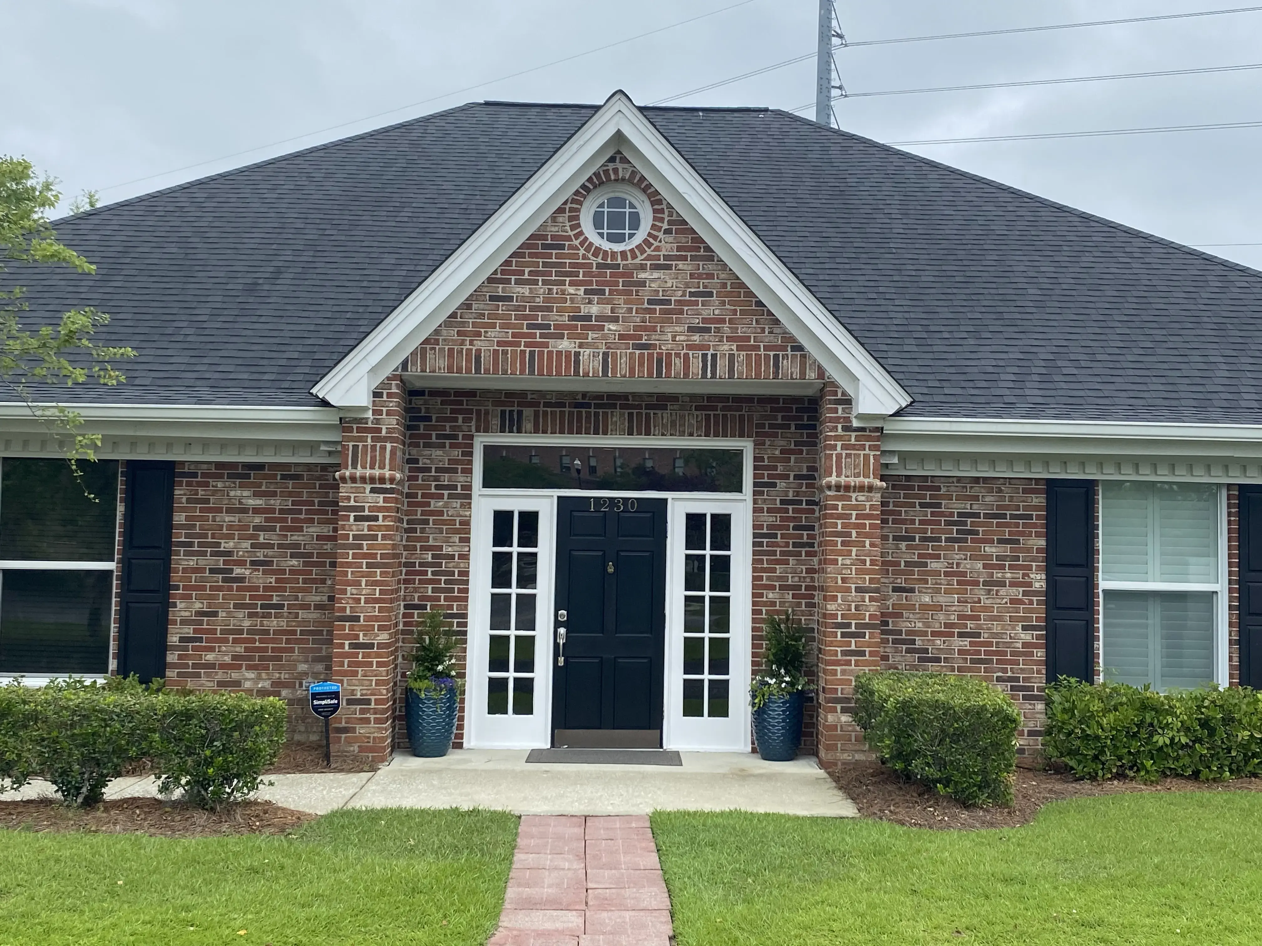 Sports Medicine & Orthopaedic Centers