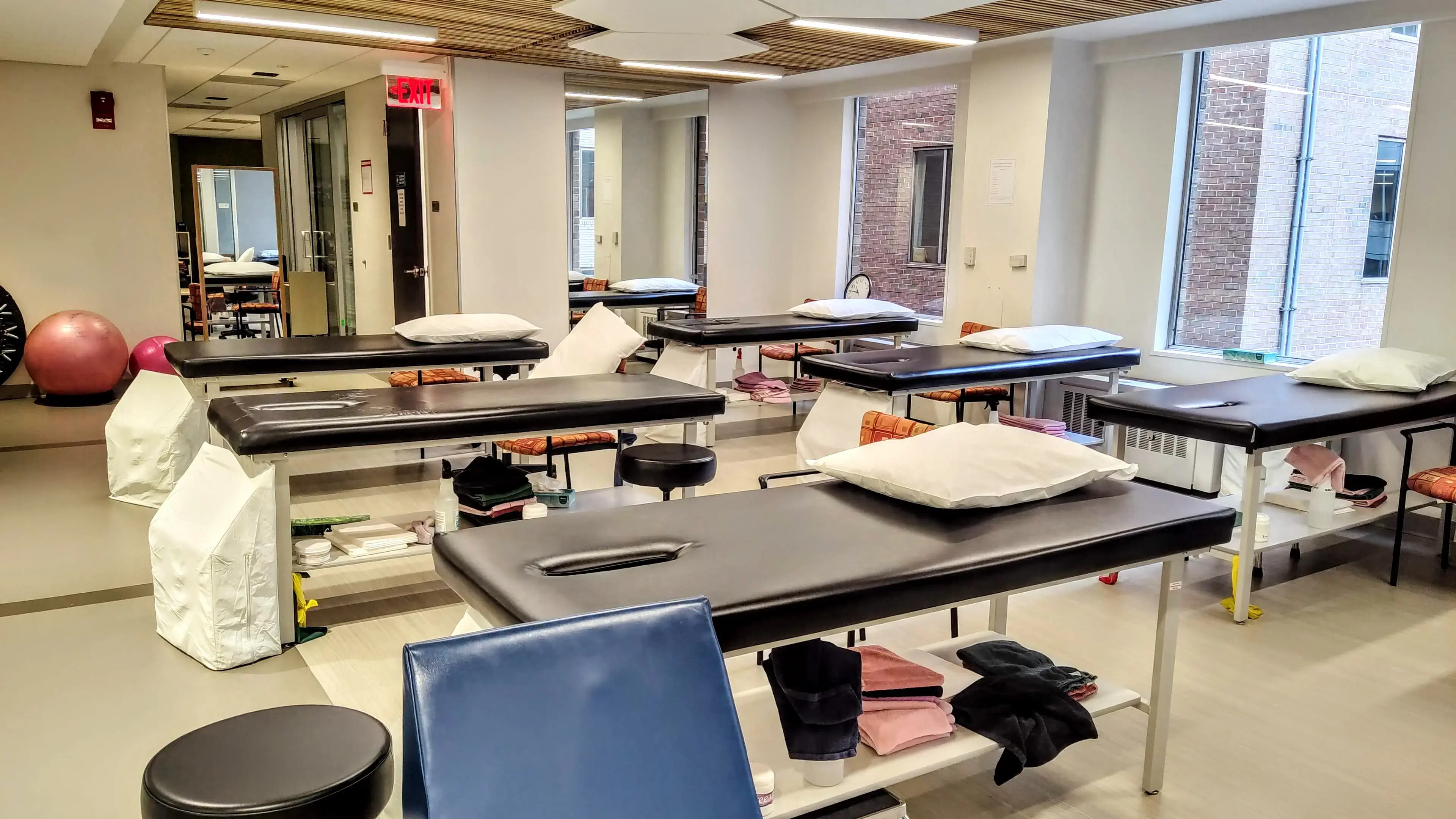 The Centers for Advanced Orthopaedics, Orthopaedic Medicine and Surgery - Washington