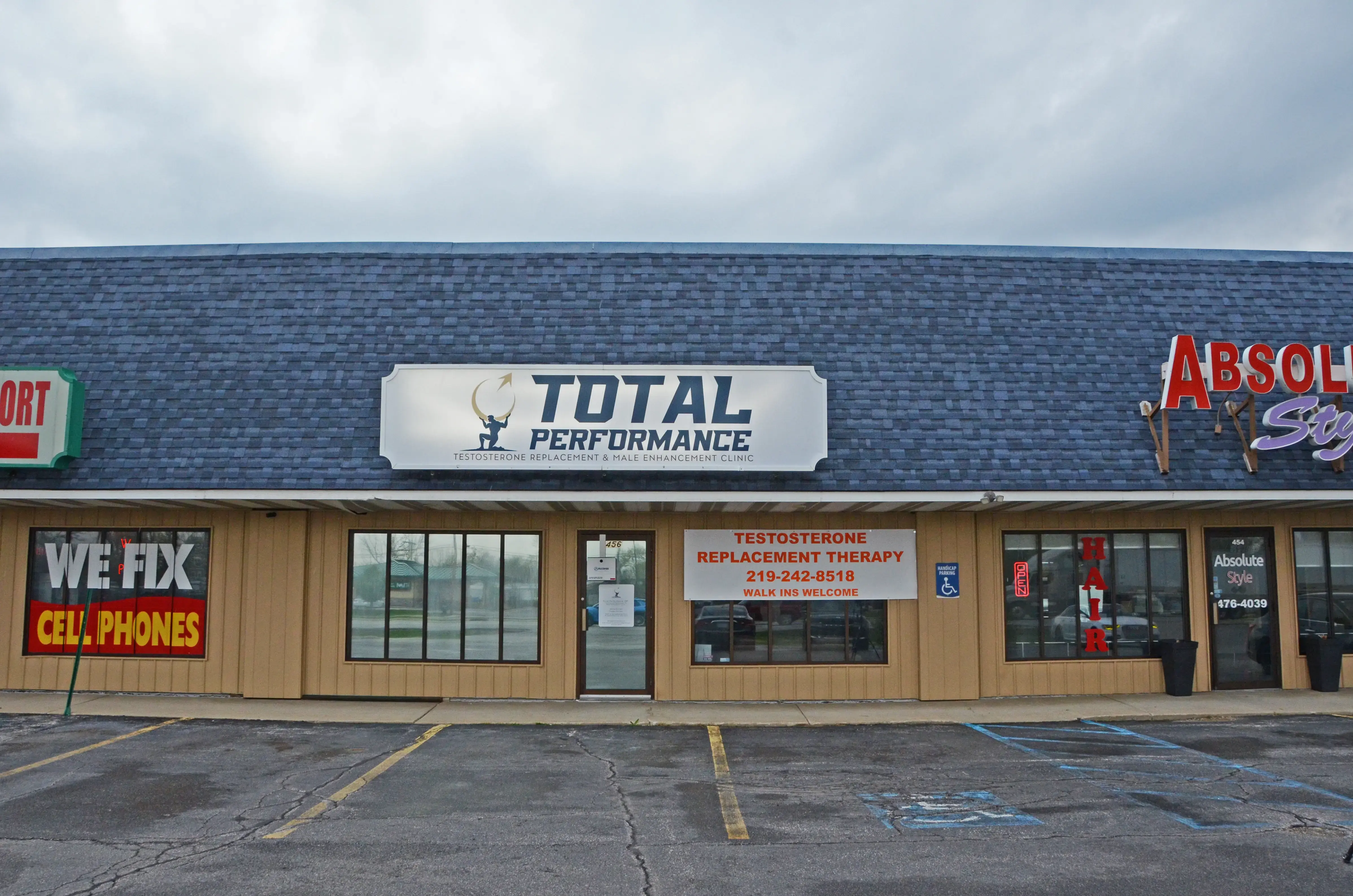 Total Performance TRT LLC photo 5