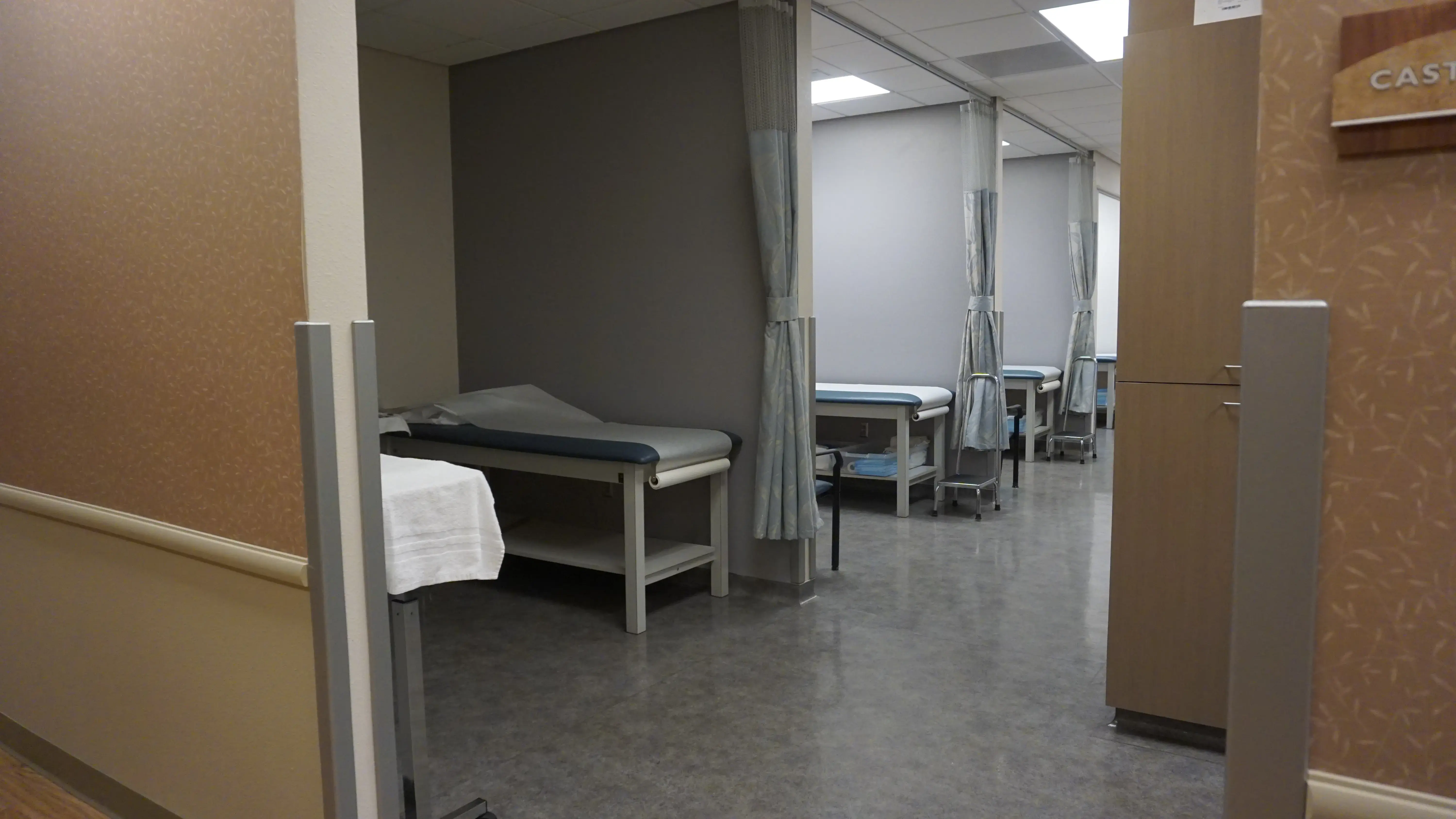 Tucson Orthopaedic Institute - Northwest Office photo 2