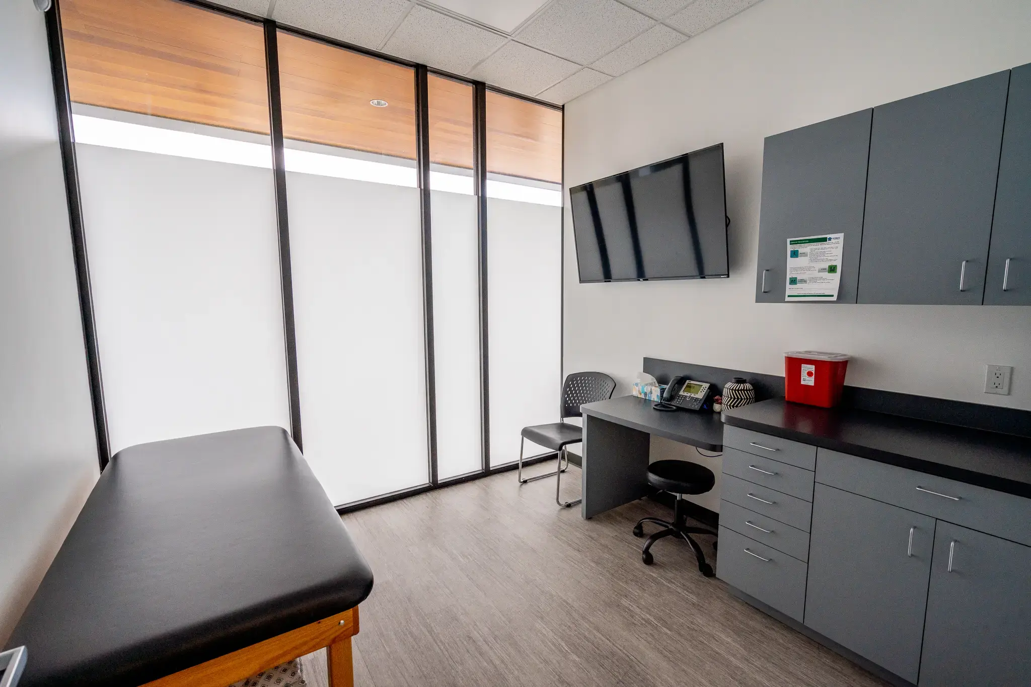 Vanguard Spine & Sport photo 5