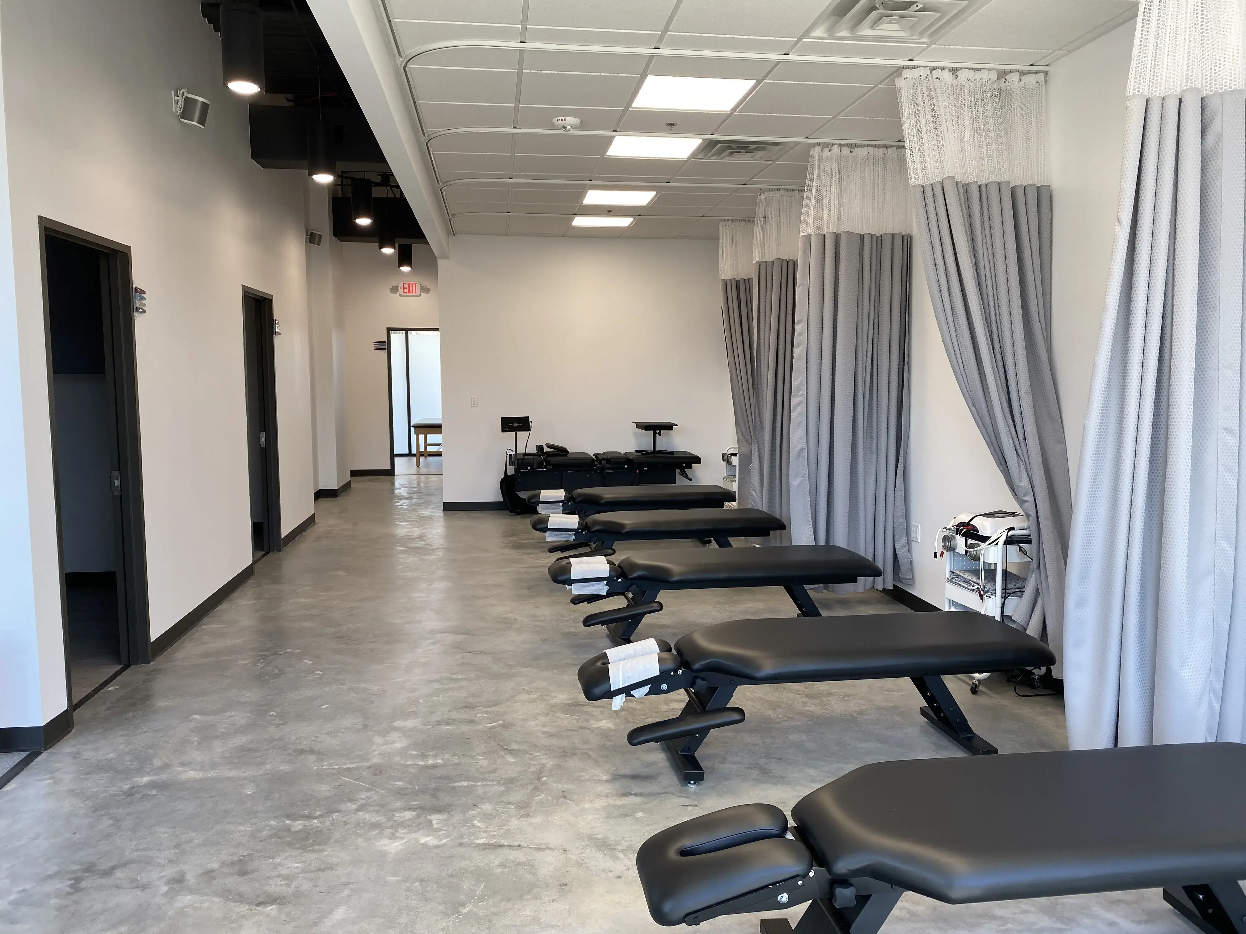 Vanguard Spine & Sport photo 4