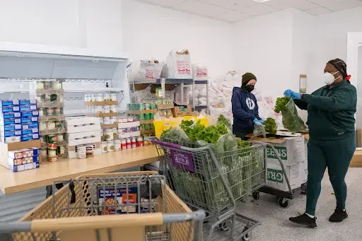 Bread For The City - Food Distribution Center food pantry
