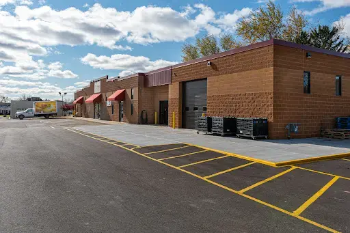 Sunshine Place - Sun Prairie Food Pantry - Food Distribution Center food pantry